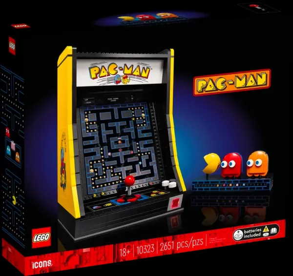 LEGO PAC-MAN Arcade set