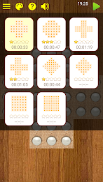 Marble Solitaire Puzzle Ekran Görüntüsü 3